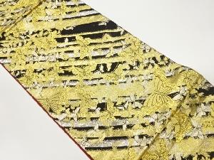 斜線に群蝶模様織出し袋帯